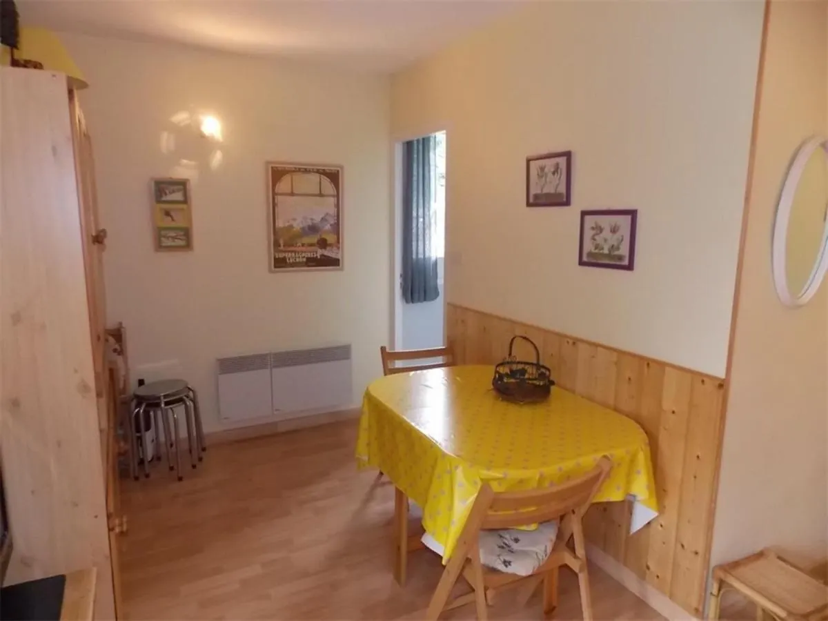 Apartamento Luchon T2 Centre Ville Avec Balcon Sud Et Parking - Animaux Admis - Fr-1-313-194 Bagnères-de-Luchon