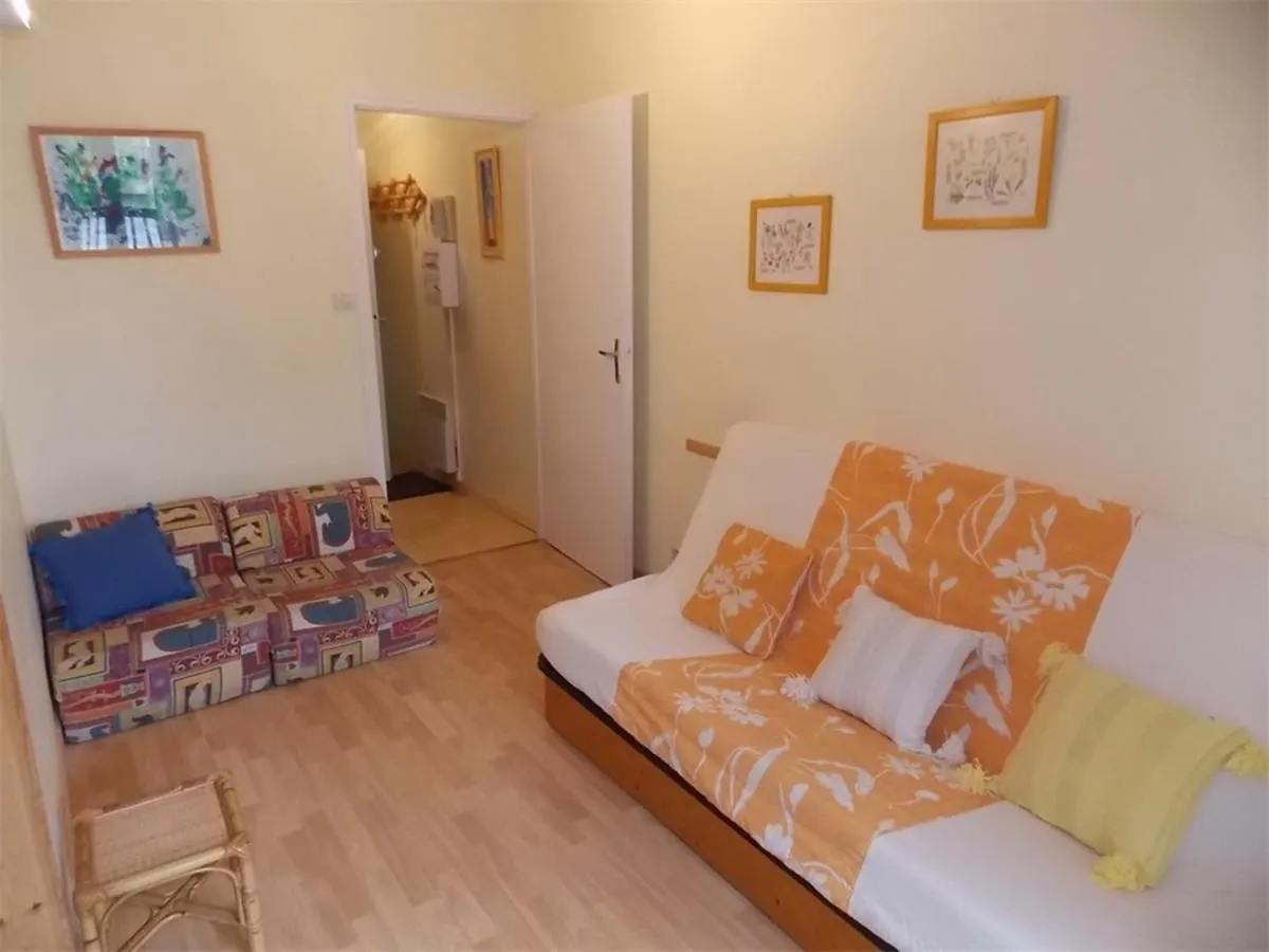 Apartamento Luchon T2 Centre Ville Avec Balcon Sud Et Parking - Animaux Admis - Fr-1-313-194 Bagnères-de-Luchon